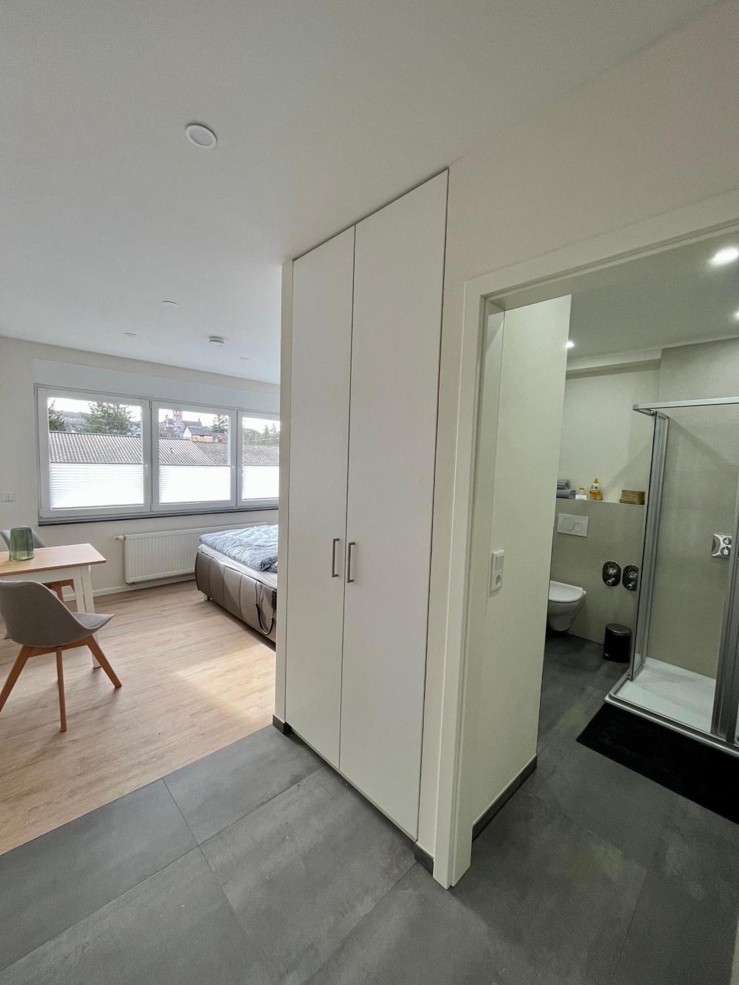 Pension Zum Ahrblick Зинциг Номер фото