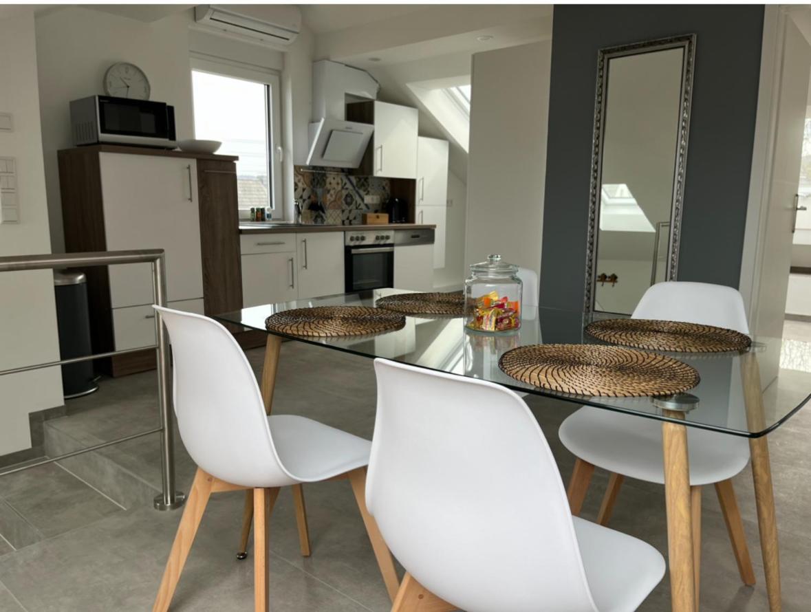 Pension Zum Ahrblick Зинциг Экстерьер фото